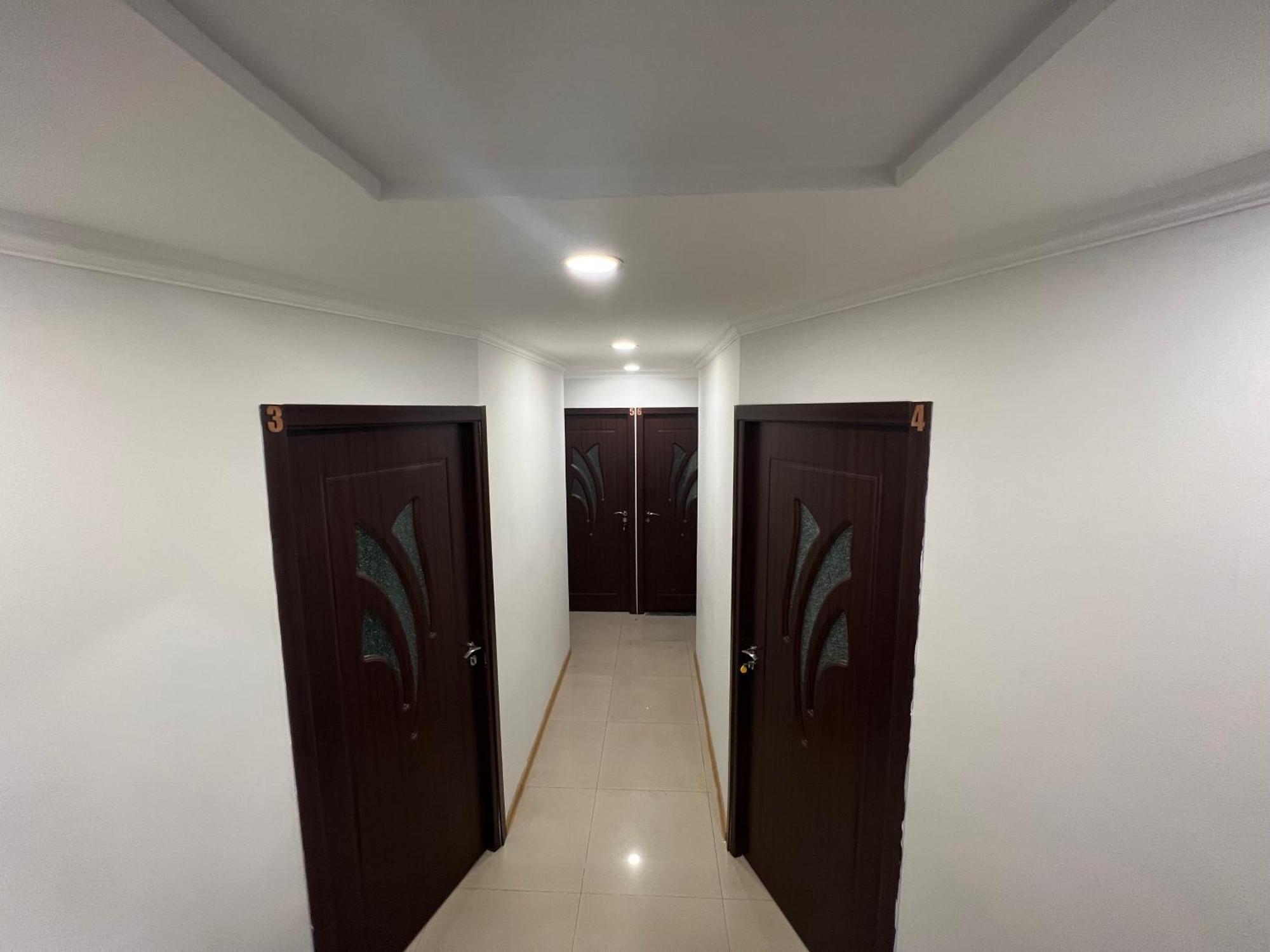 Hotel Pushkiin Erevan Esterno foto