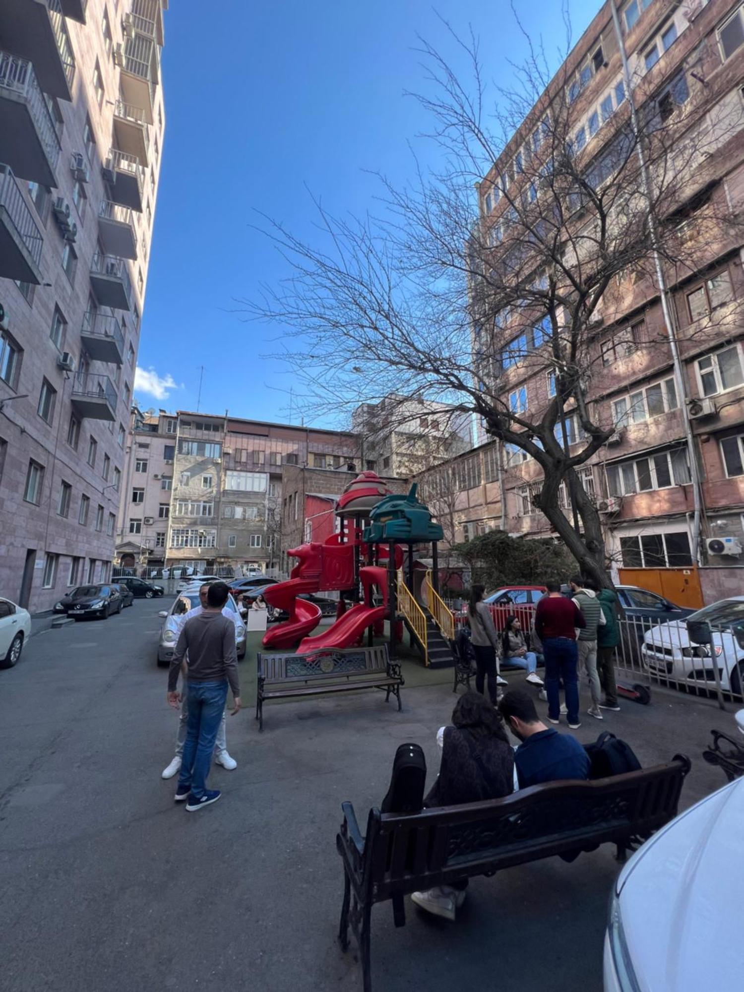 Hotel Pushkiin Erevan Esterno foto